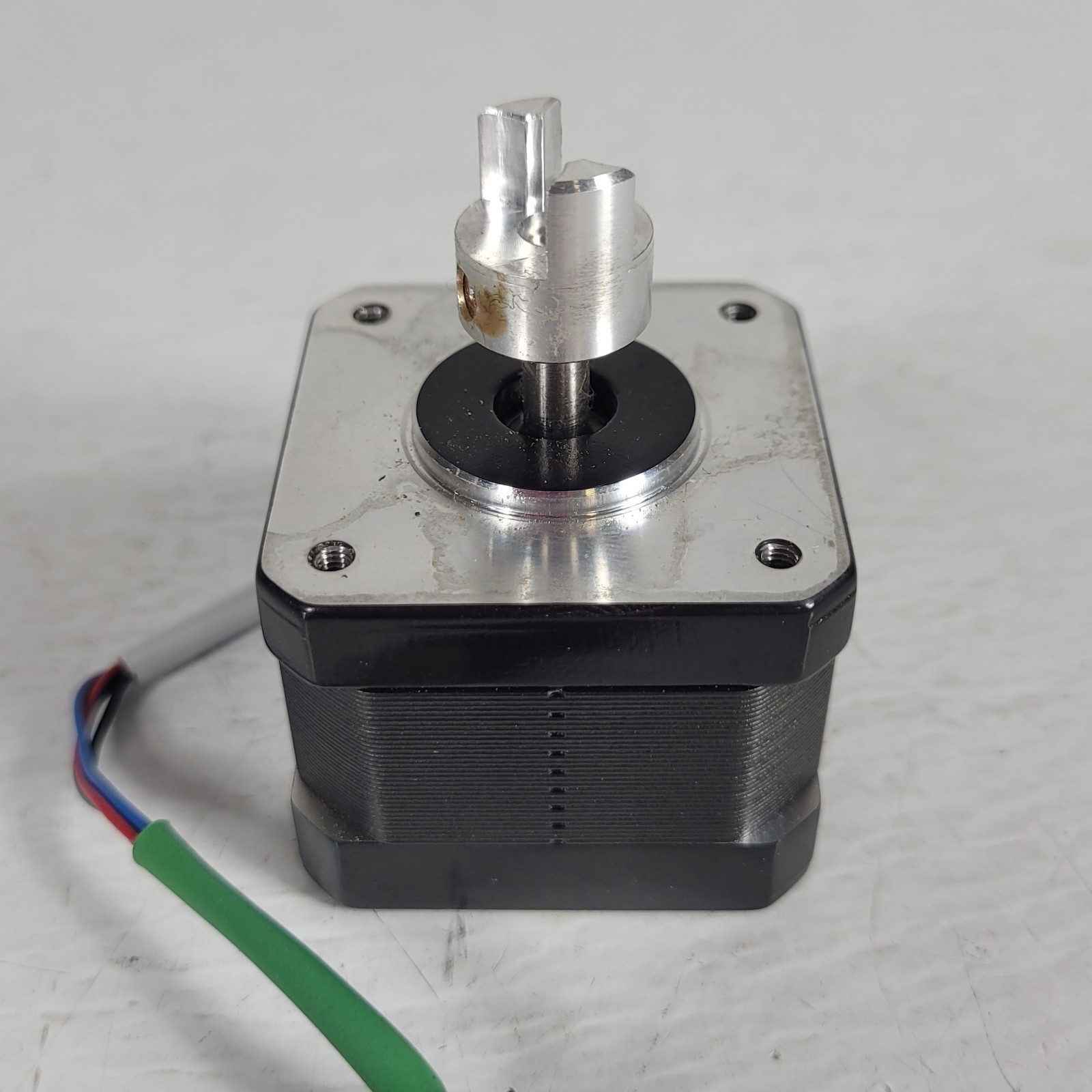 LIN ENGINEERING 4118S-02-45RO Two Phase Bipolar Stepper Motor NEMA Size 17