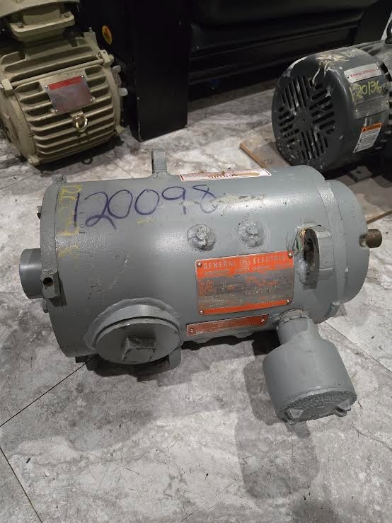 GE 1 HP KINAMATIC DIRECT CURRENT MOTOR 5CD550LA001A001 CD188ATY 180V NEW $1999