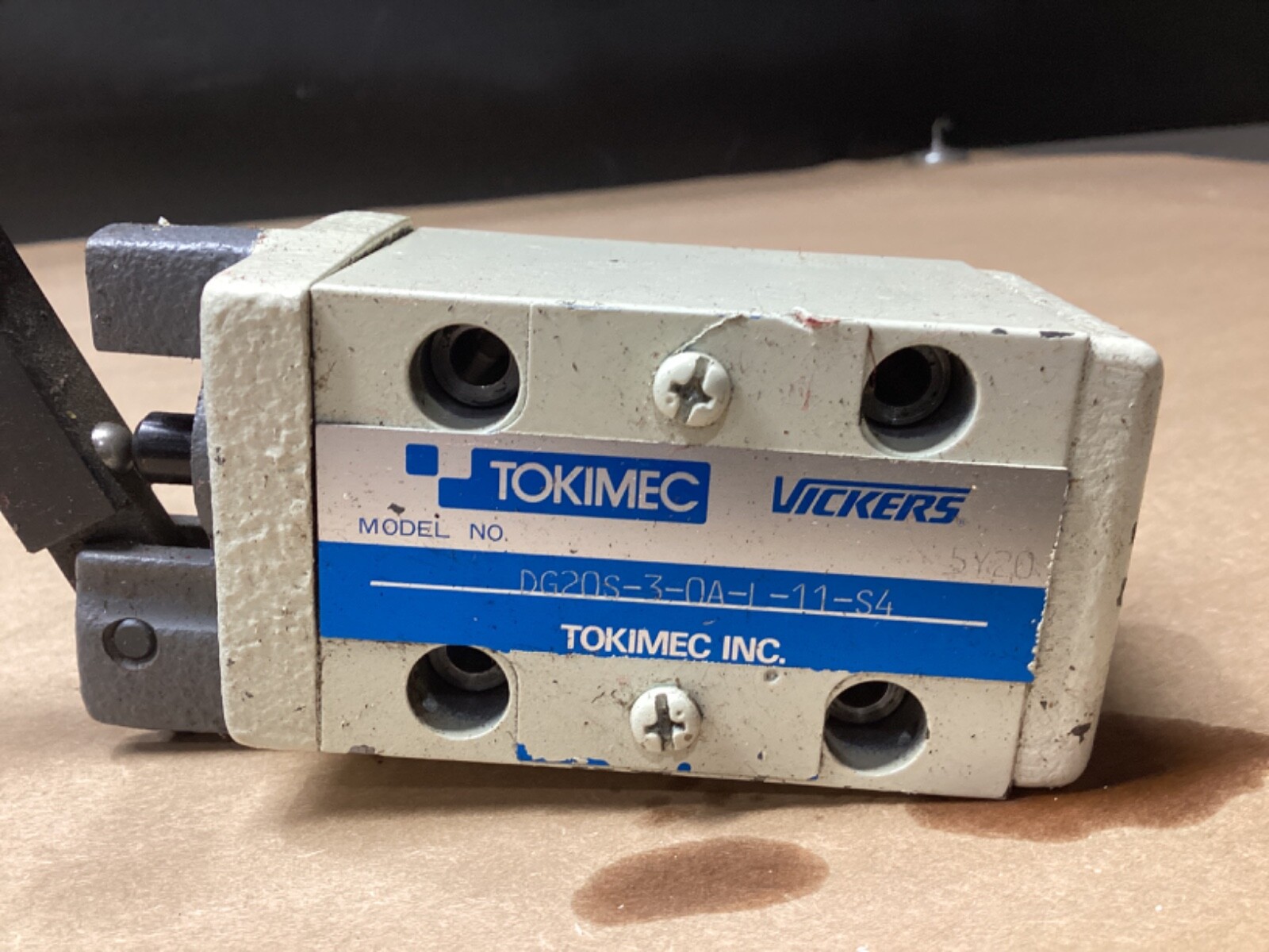 TOKIMEC Valve DG02S-3-0A-I-11-S4 #141G86PR7