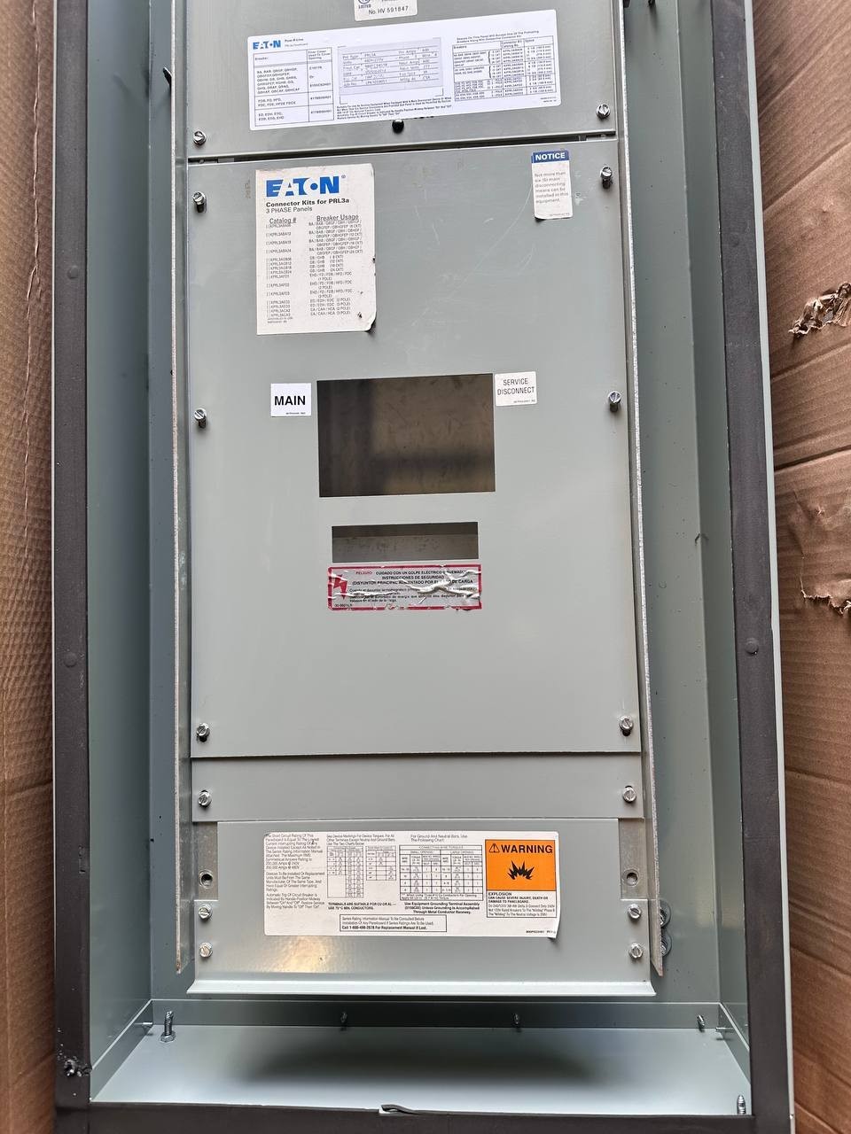 EATON PRL3a 600A 480 277V 3PH NEMA 3R Outdoor 60 inch