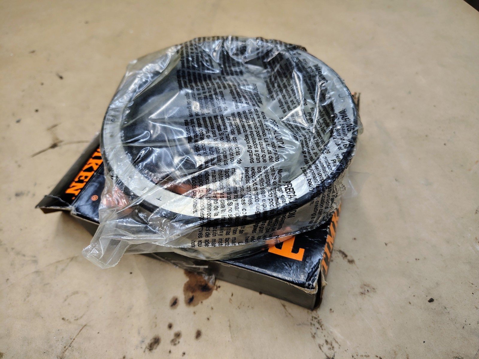 Timken 752 Tapered Roller Bearing Cup NOS MADE IN USA