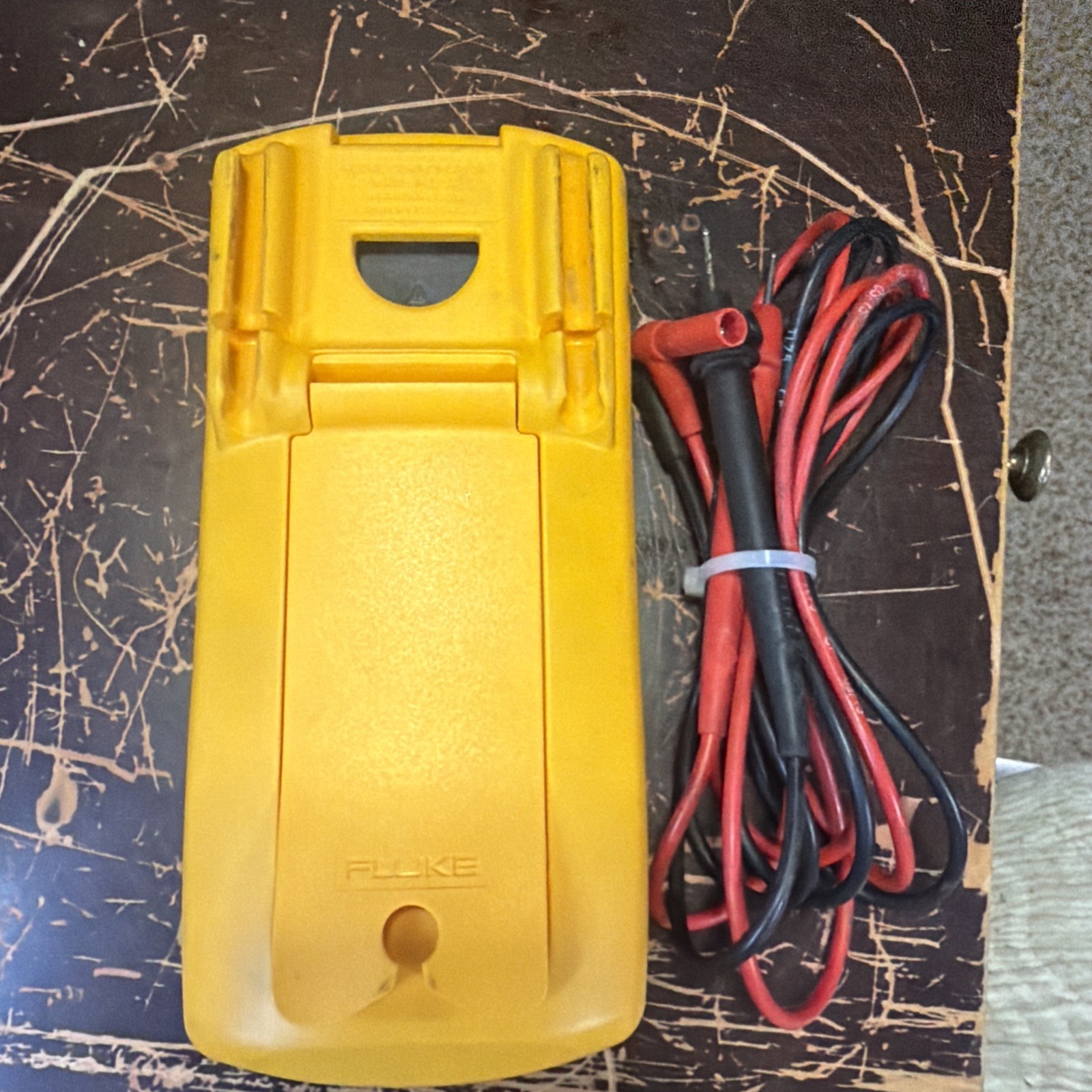 Fluke FLUKE 87-V Handheld Multimeter Including Fluke Leads