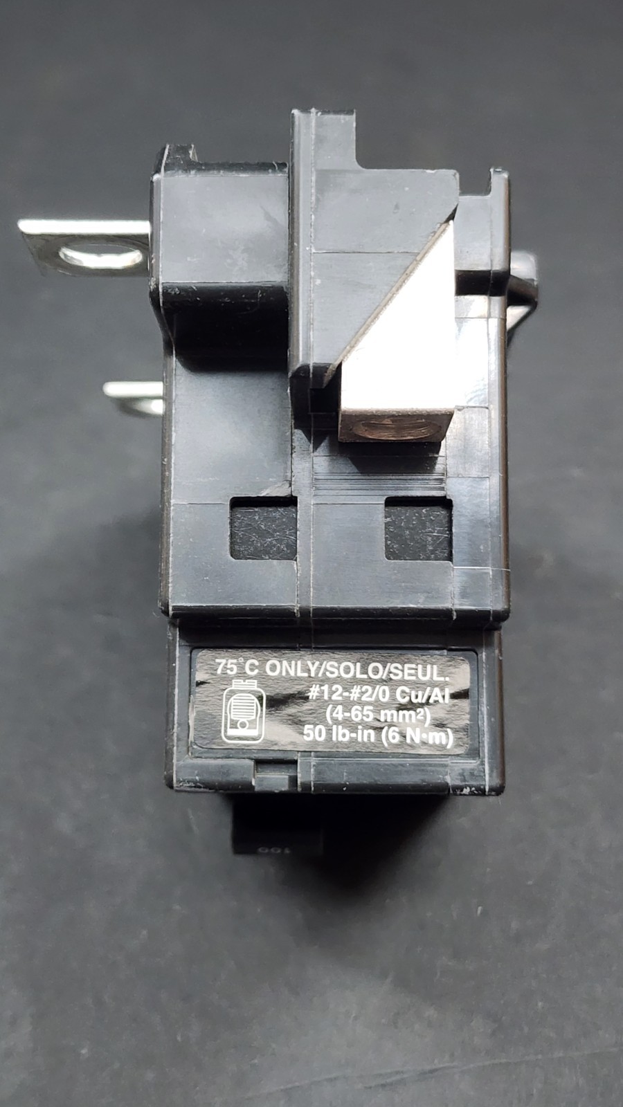 USED Square D QOM100VH8106 22kA 2 Pole 100 Amp Bolt On Main Circuit Breaker