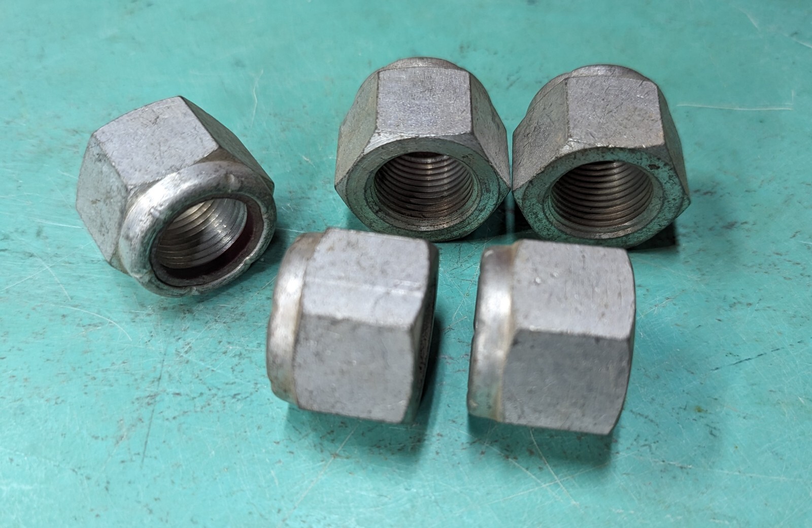 7/8-14 NF Nylon Insert Hex Lock Nuts – Zinc Plated – Nylock Style – 5 pcs