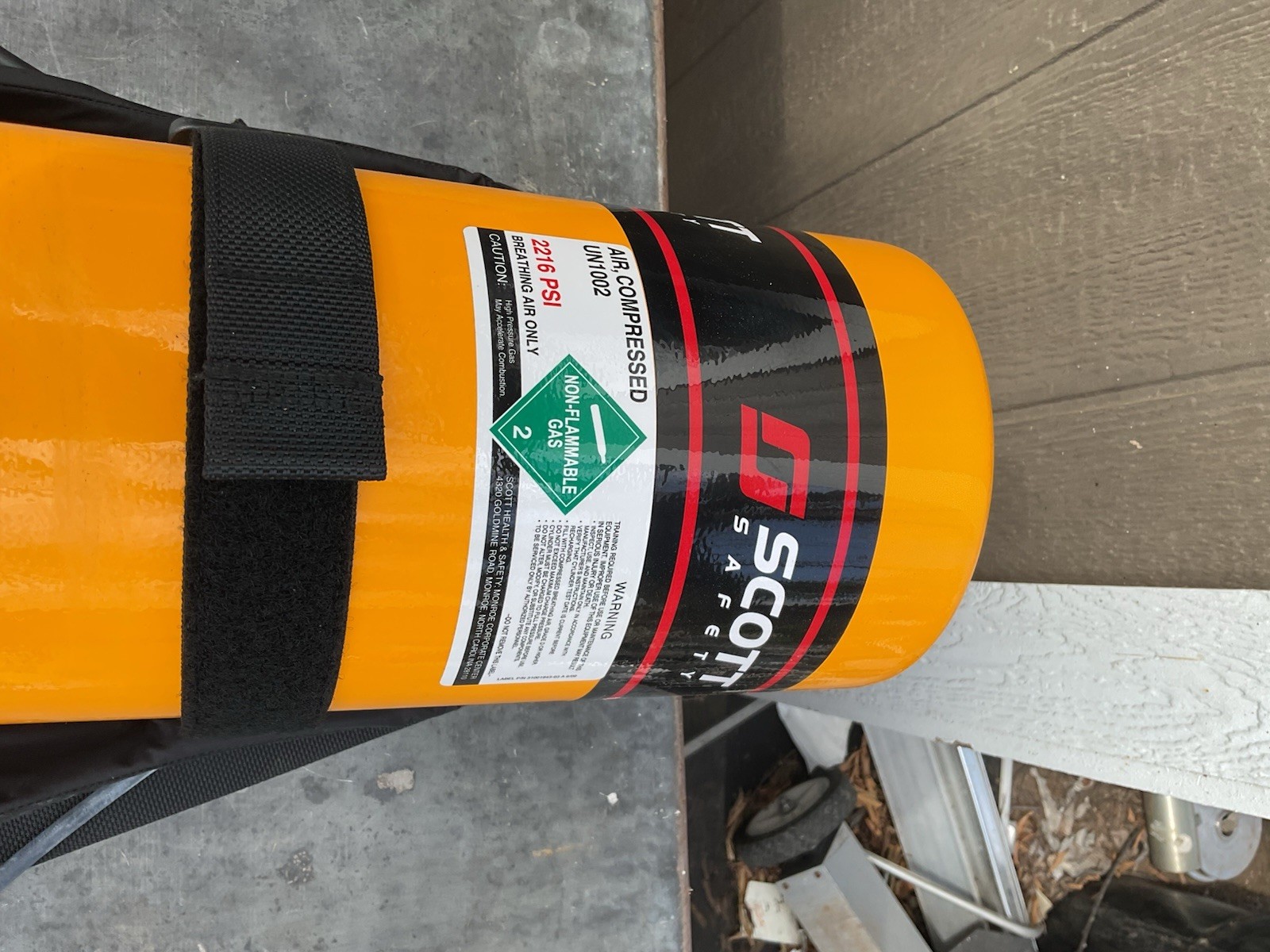 3M Scott 2216 PSI SCBA Air Cylinder W/Hard Case P/N 200874-01 Empty Hydro 11/24