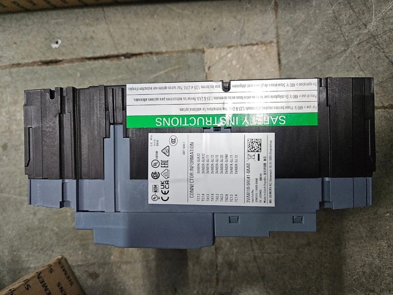 NEW Siemens 3VA6110-5HL41-0AA0 Circuit Breaker 100A with Rotary Operator