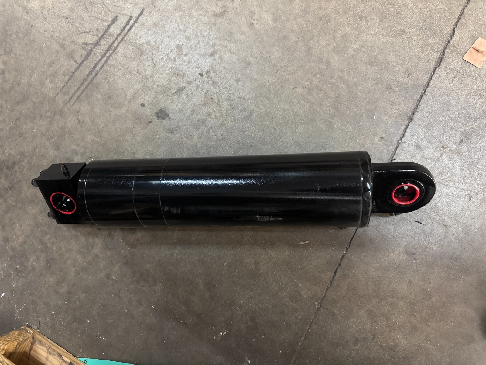 Hol-Mac hydraulic cylinders model 30148 5″ bore 15″ stroke 3,000 PSI