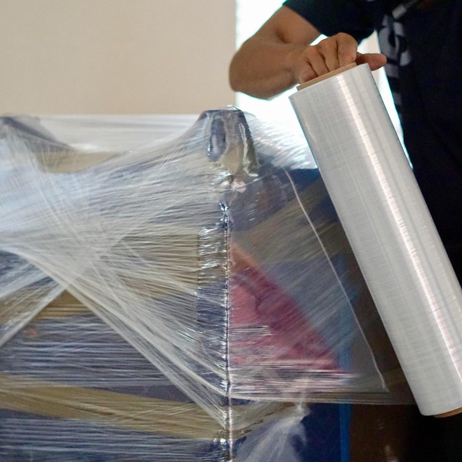 12″ x 1500FT 90 Ga Pallet Wrap Blown Stretch Film Shrink Hand Wrap 1500′ 4 Rolls