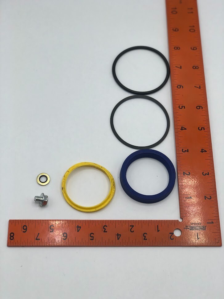 101332, Crown, Lift Cylinder SK-69220919SR