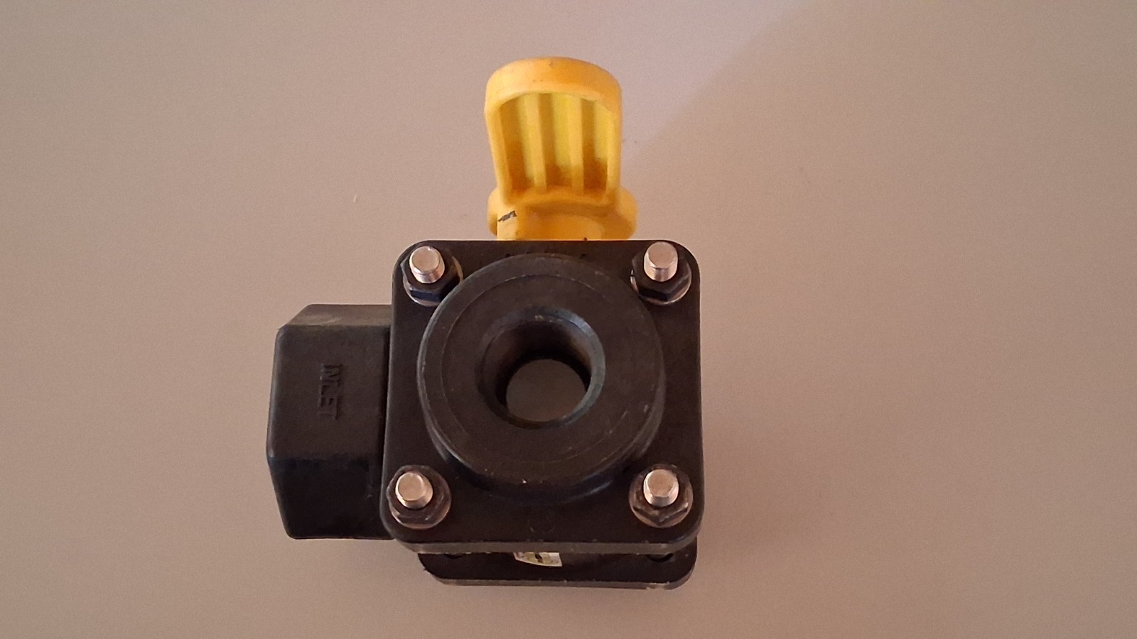 Banjo 3/4 inch 3-way valves