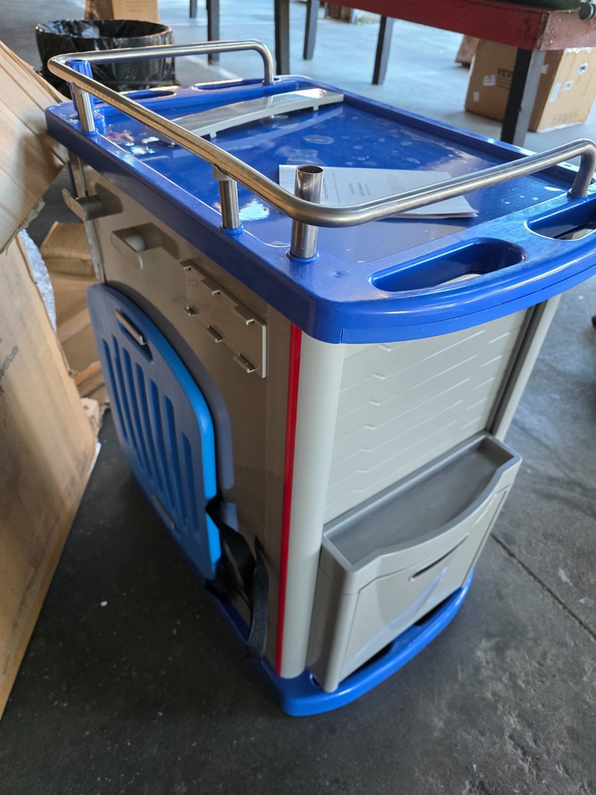 VEVOR 5 Tier Lab Cart – Mobile Medical Cart with 5 Drawers, IV Pole, Back Board
