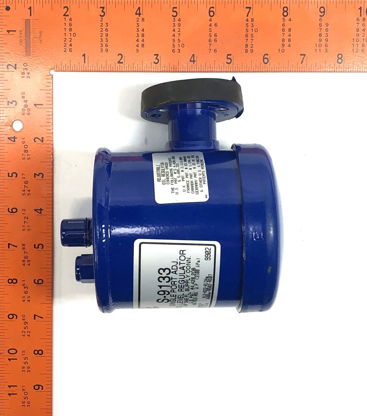 AC&R Components Single Port Adjustable Oil Level Regulator S-9133 NOS