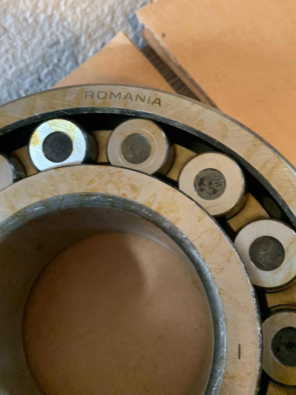 URB Spherical Roller Bearing 22316W33C3 22316 W33 C3 NEW OLD STOCK Romania