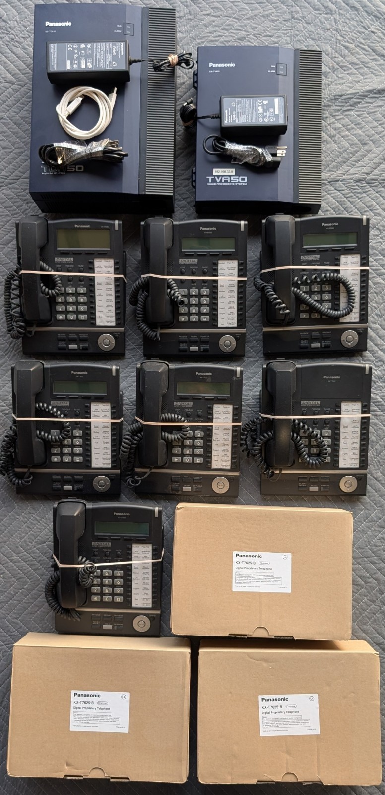Panasonic KX-TDA50 phone system includes KX-TVA50 VM and 10 phones-EXCELLENT