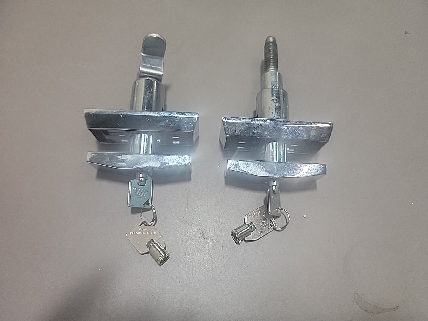 Seaga T- Handle Lock Set used SM2300, OD16S, SM23