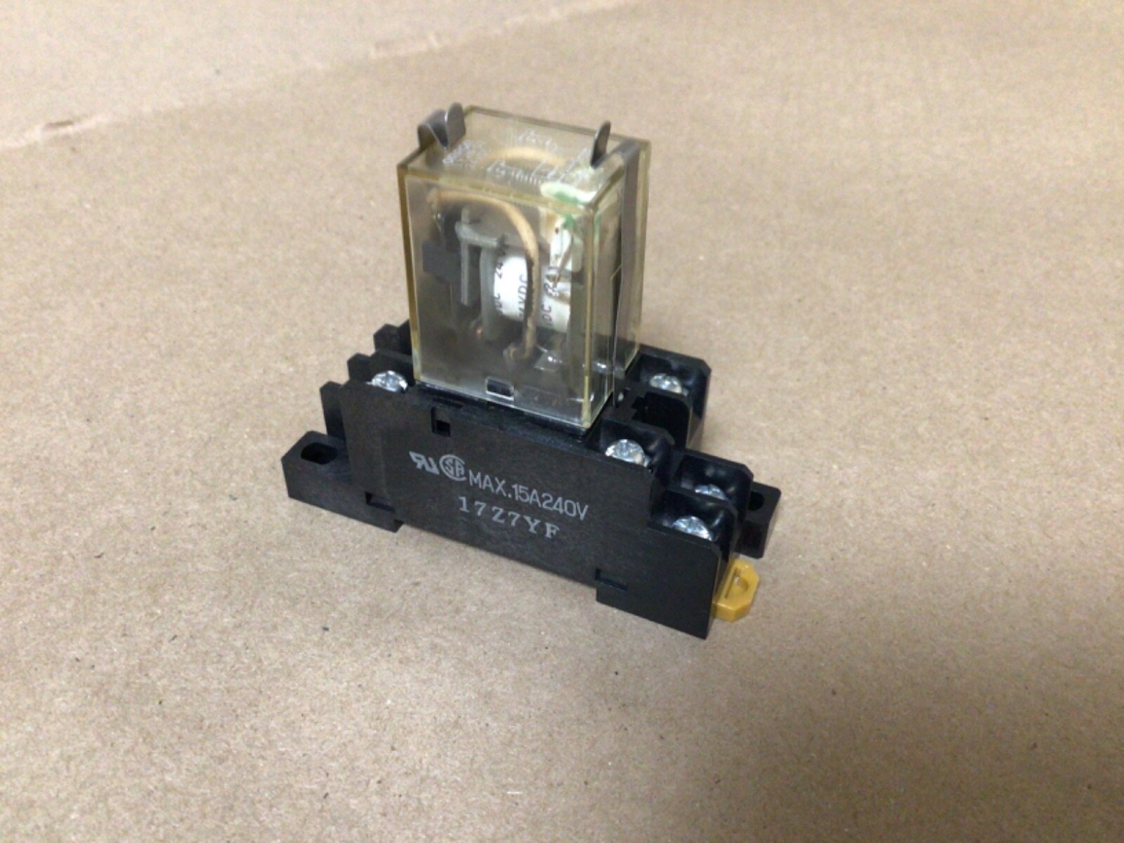 Omron MY2N Power Relay Max 15A 240V #246PT36FML