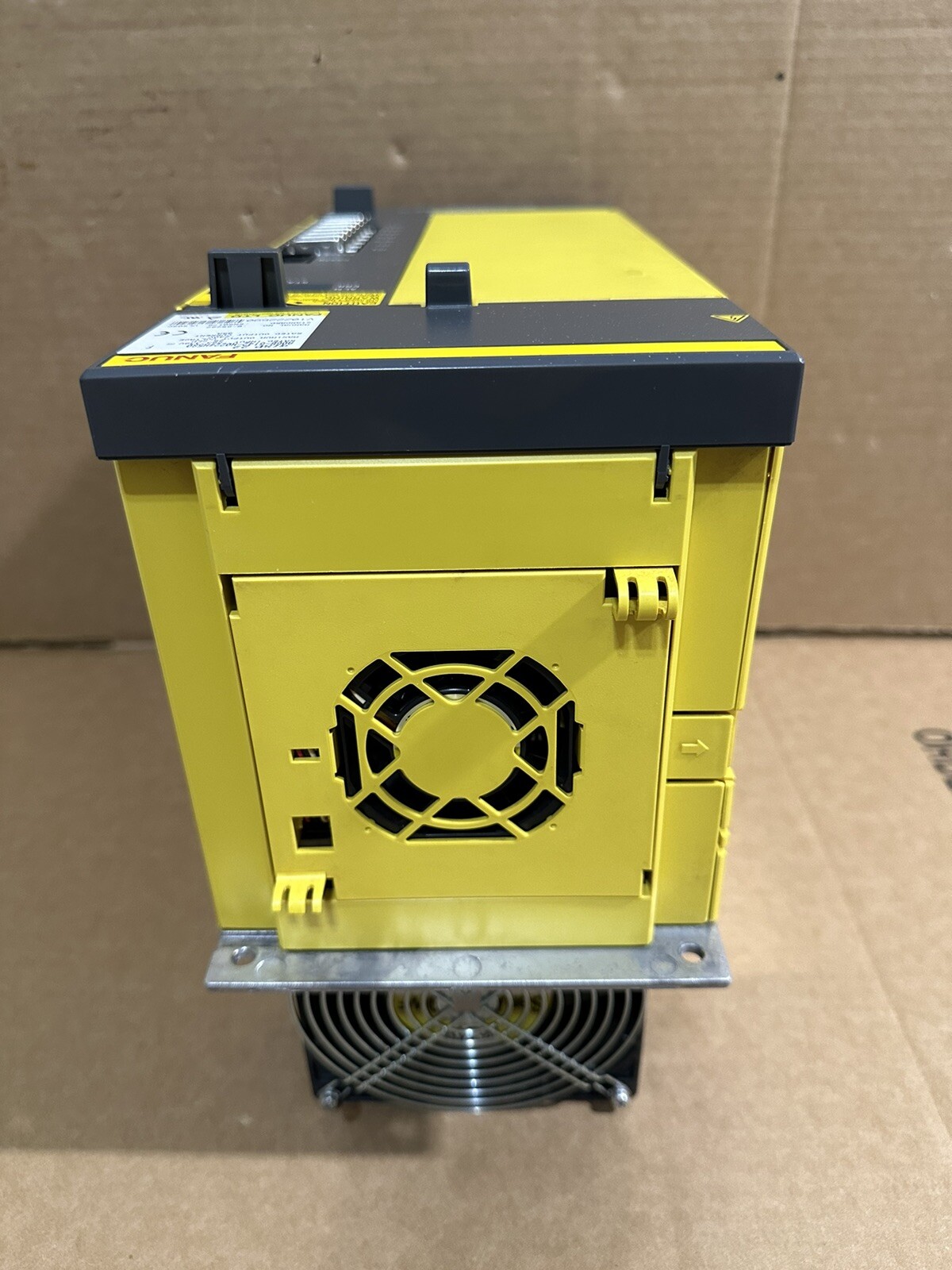 FANUC Spindle Amplifier A06B-6142-H022#H580 US NDA Available 30 Days Free Return