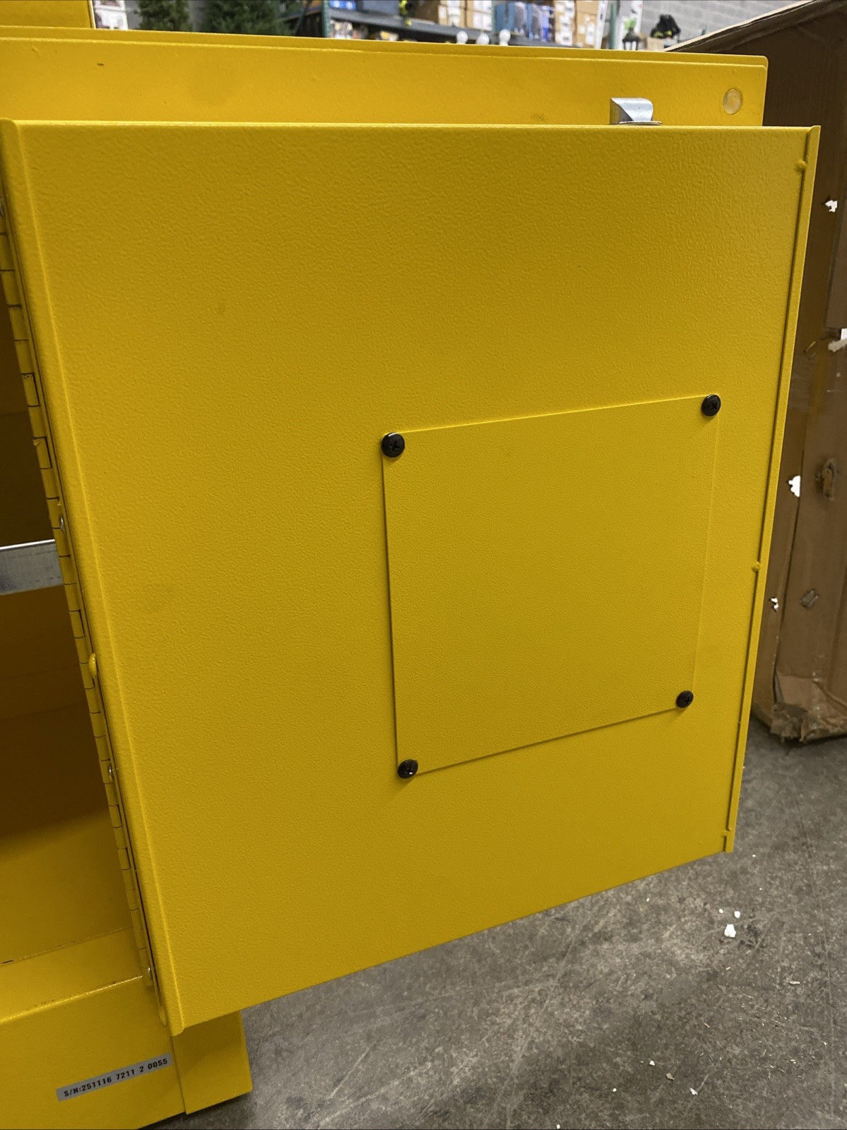 VEVOR 12-Gal Flammable Safety Cabinet SS-559 Yellow Fireproof Storage