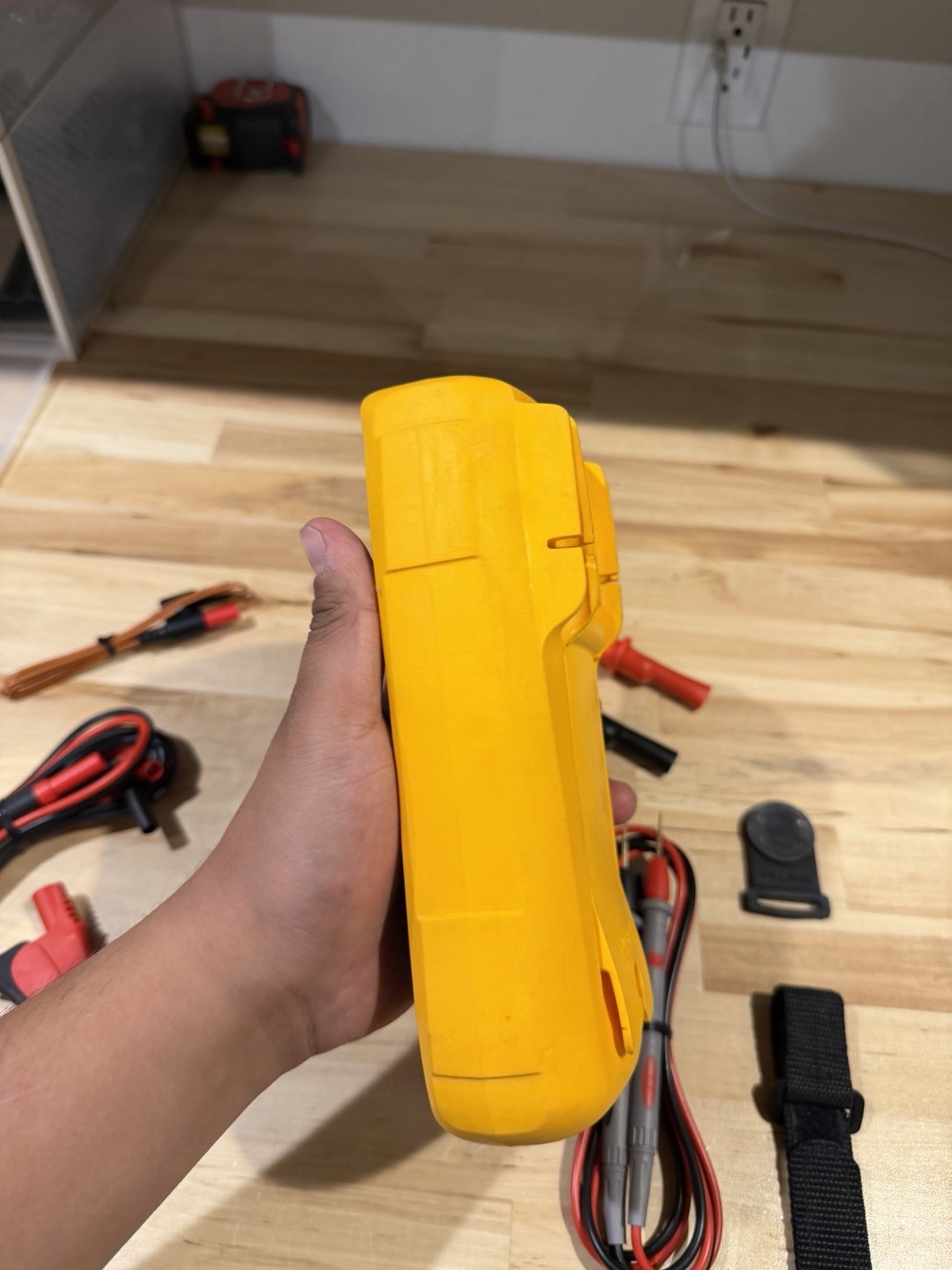 FLUKE 87V-MAX/E2 INDUSTRIAL COMBO KIT (TESTED) SHIPS FAST