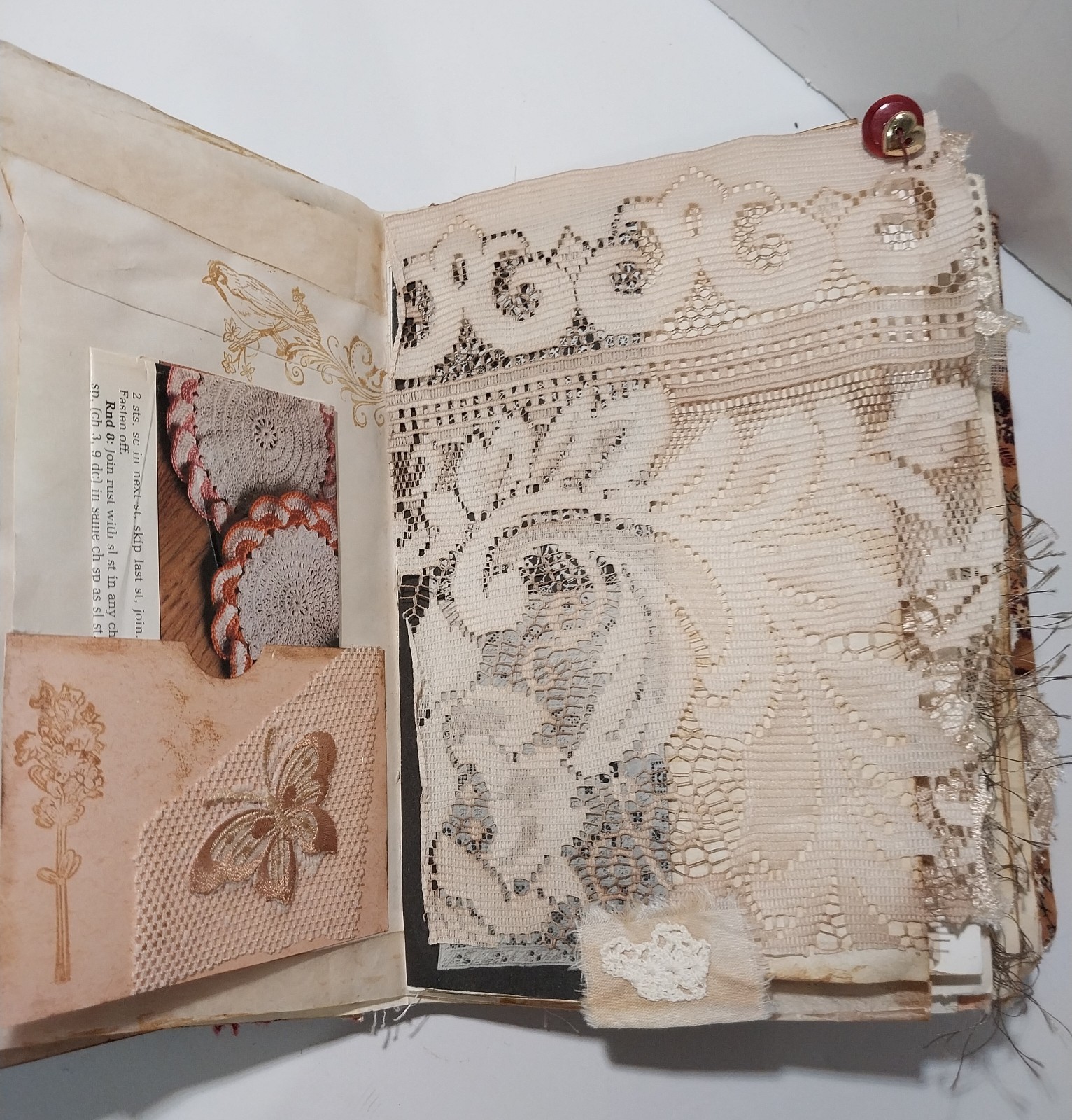 Junk Journal Boho Style Antique Vtg. Ephemera Handmade Book Lg. 9″x6.5″ 116 Pg.