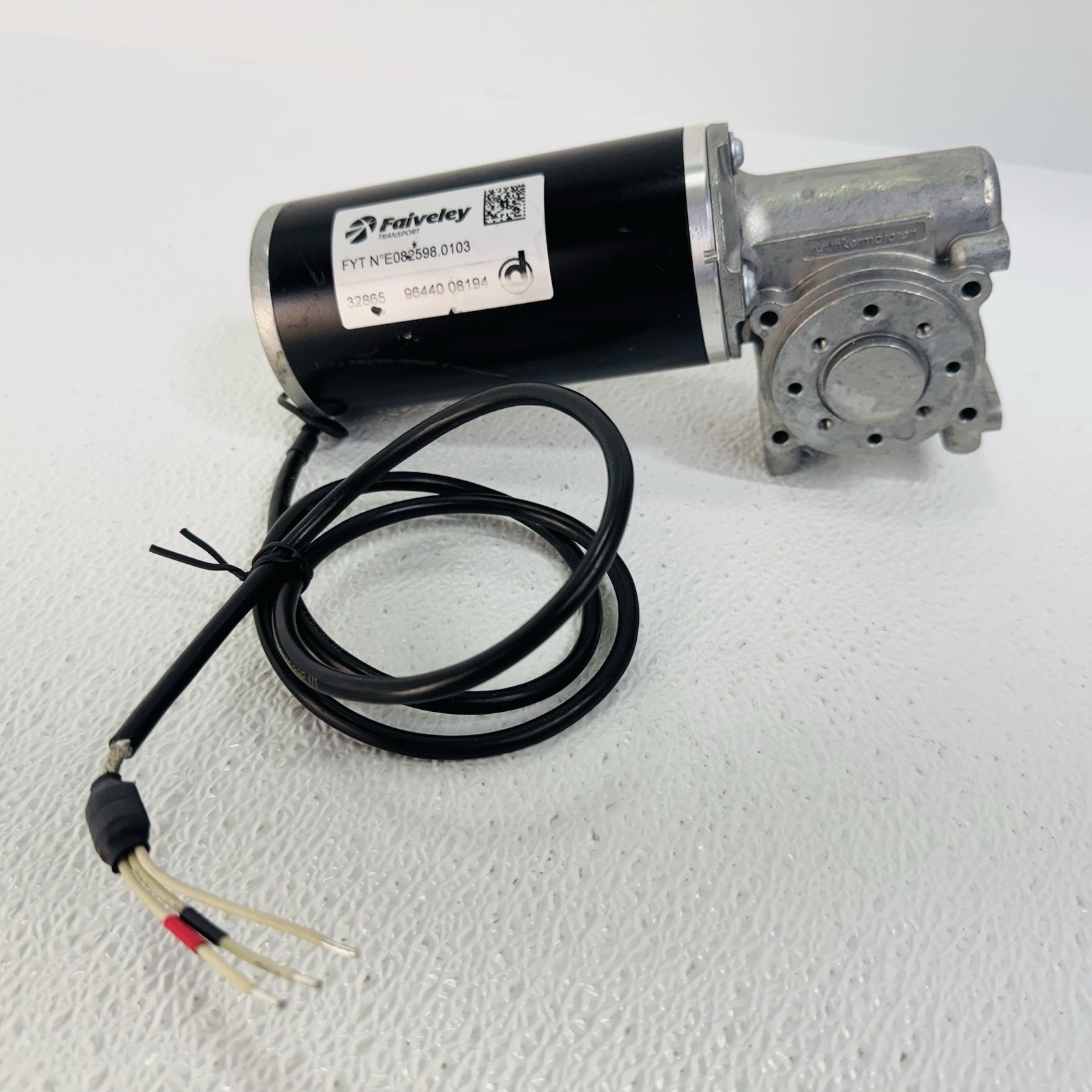 Dunkermotoren GR 63×55 SNR8844102204 Right Angle Gearmotor 3350 RPM