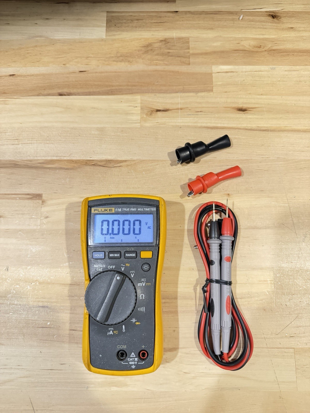 FLUKE 116 TRUS-RMS MULTIMETER / LEADS – SHIPS FAST (TESTED)