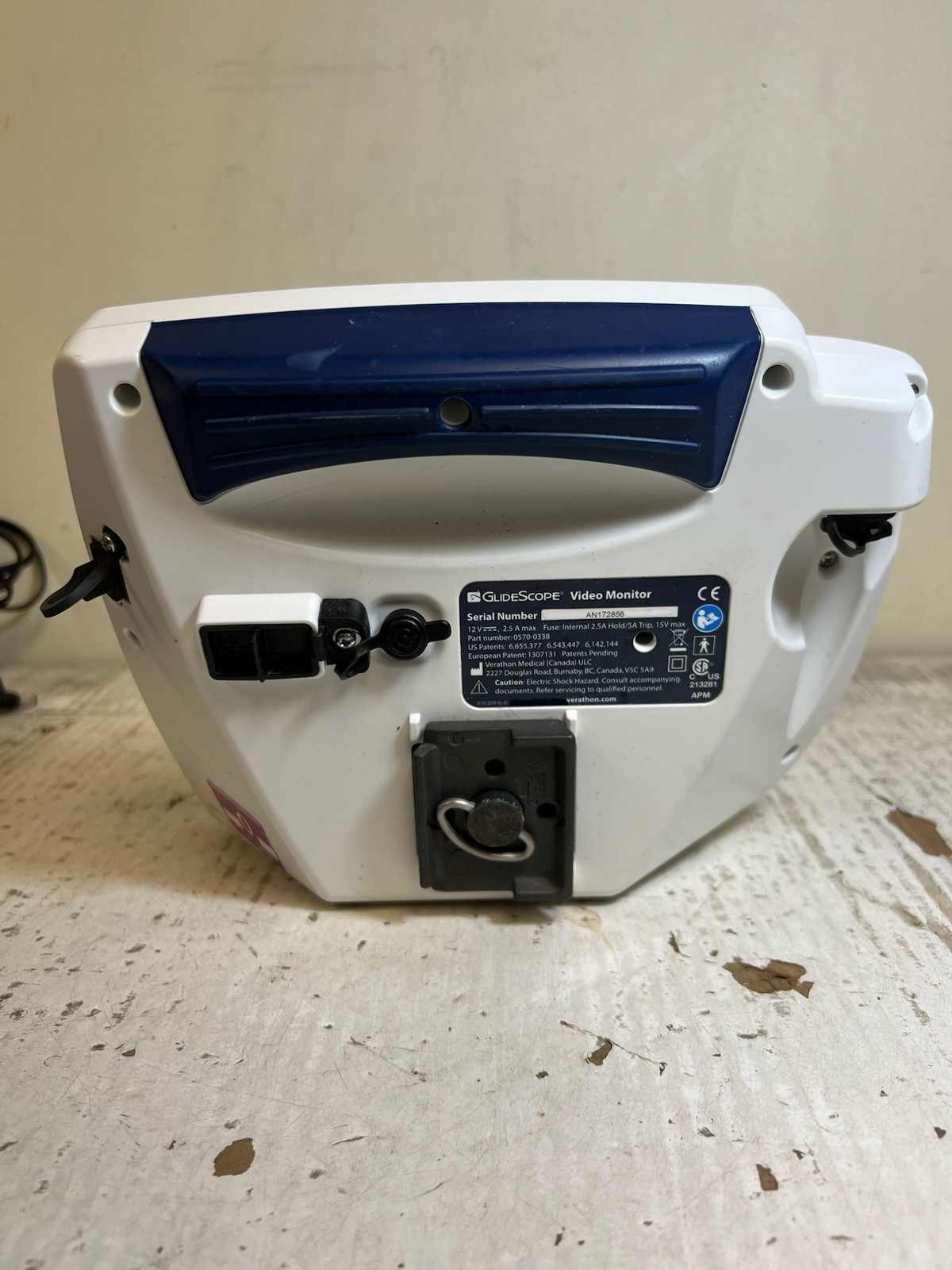 Verathon Glidescope 0570-0338 Video Monitor | with AC Adapter & AVL Video Baton