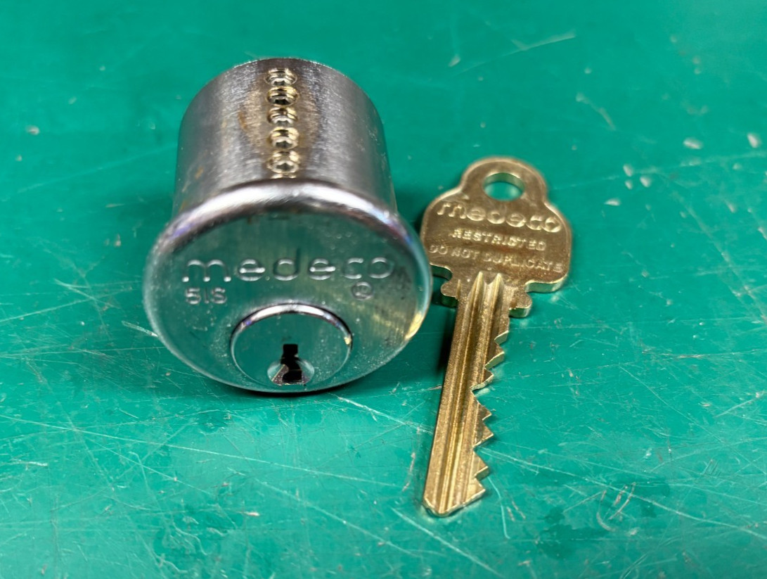 Medeco Original High Security Rim Lock Cylinder – Sky 04 Keyway