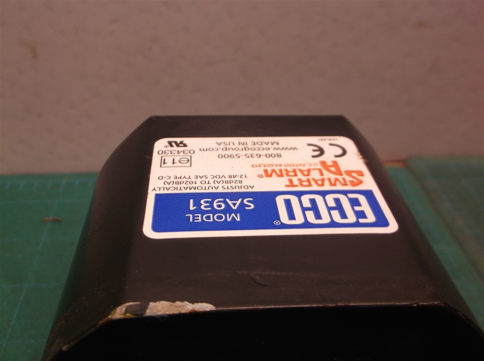 SA931: ECCO BACK-UP ALARM 82-102DB 12-48V
