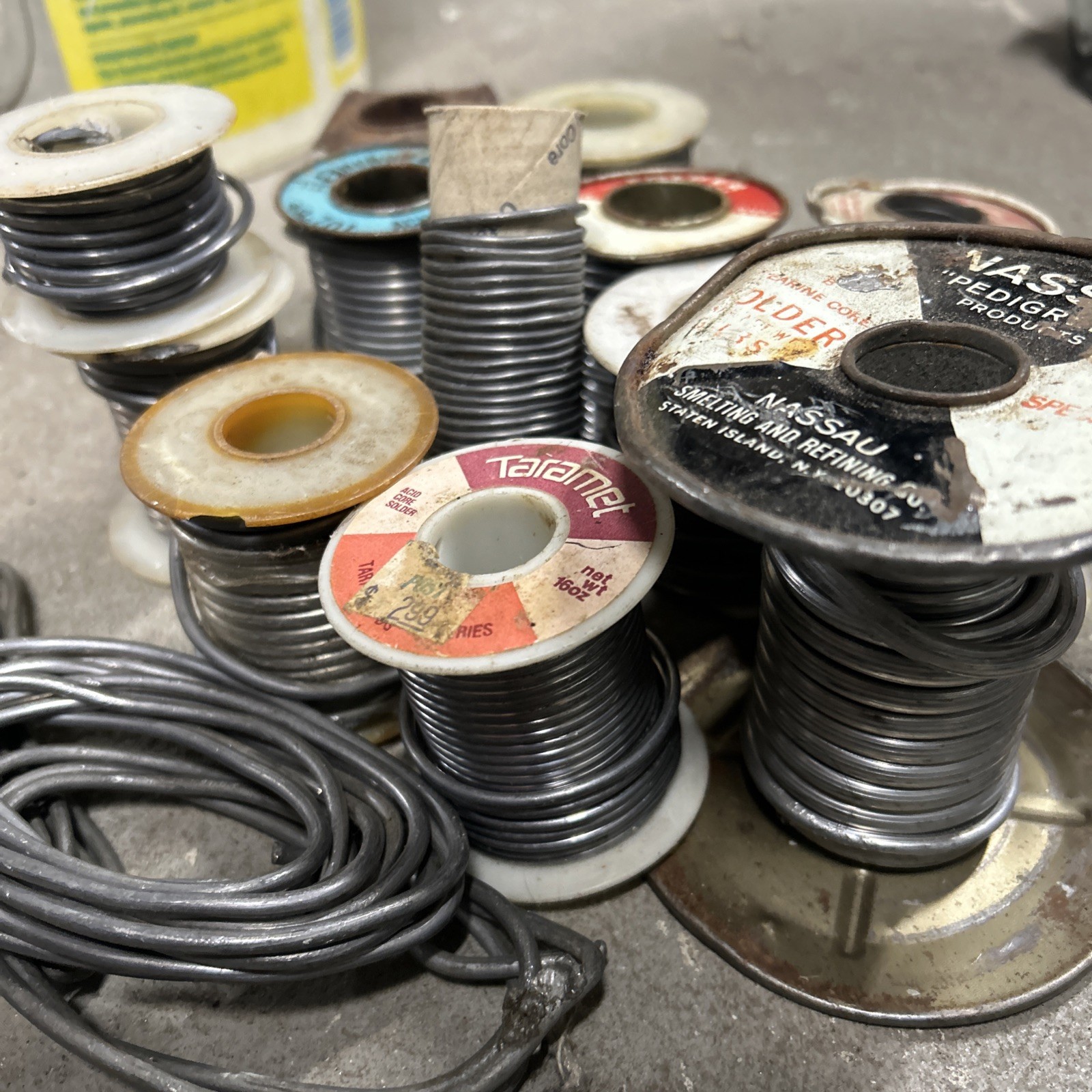 Vintage Nassau Stearine Core Solder Spools 10lbs Acid Core Alpha