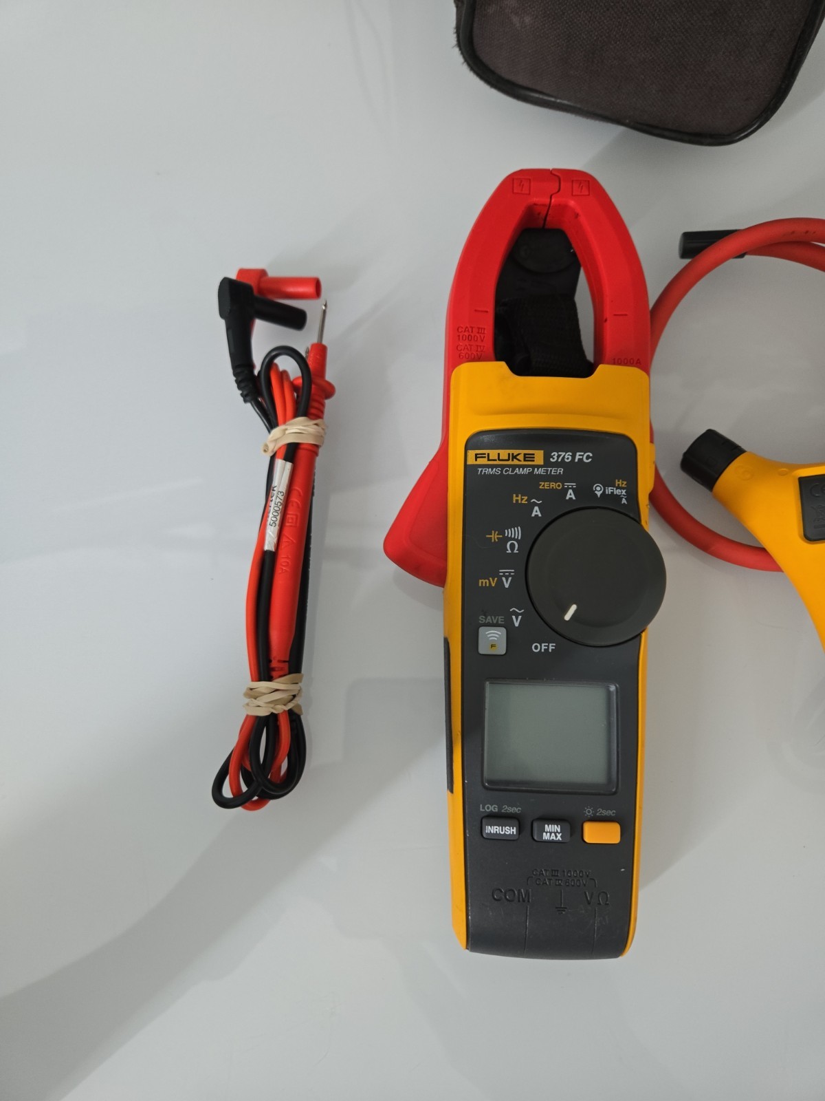 Fluke 376 FC True-RMS Clamp Meter W/ 18-Inch iFlex i2500-18 – Perfect Condition