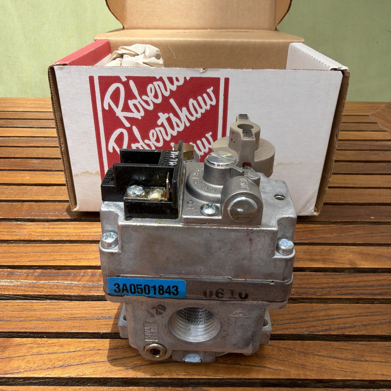 Robertshaw Gas Valve 700-049 7000BDER-STA for Fryer – Frymaster Pitco and more