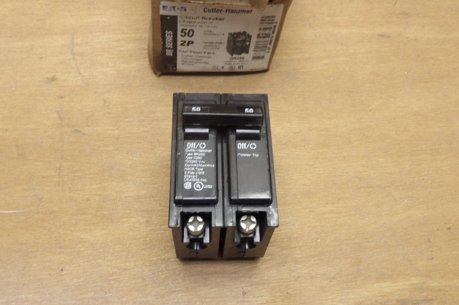 Cutler-Hammer BR250 50 Amp 120/240 VAC 2-Pole Eaton Plug In Circuit Breaker New