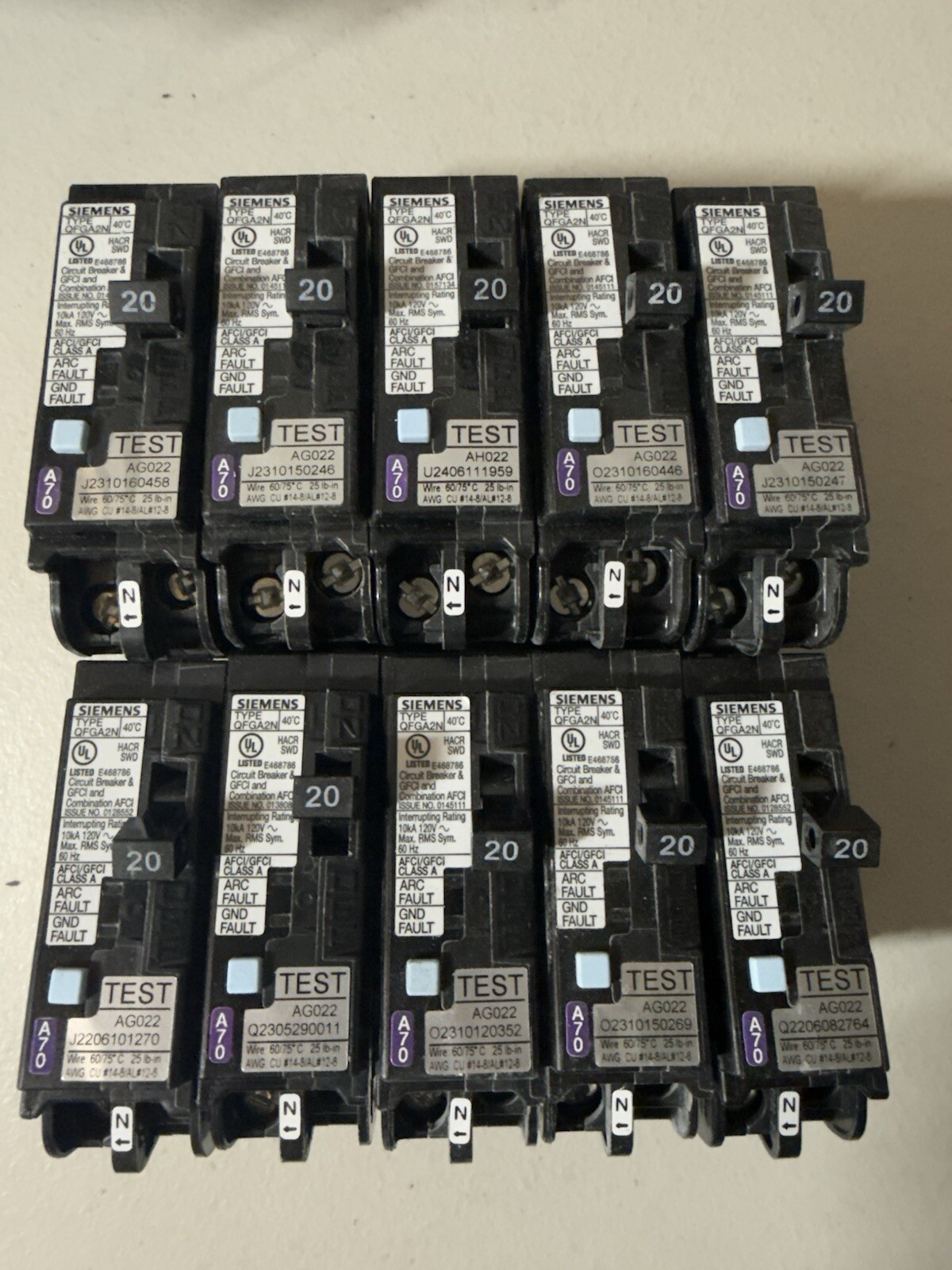 10 PCS Siemens Q120DFN Arc-Fault/Ground-Fault Dual Function Circuit Breaker