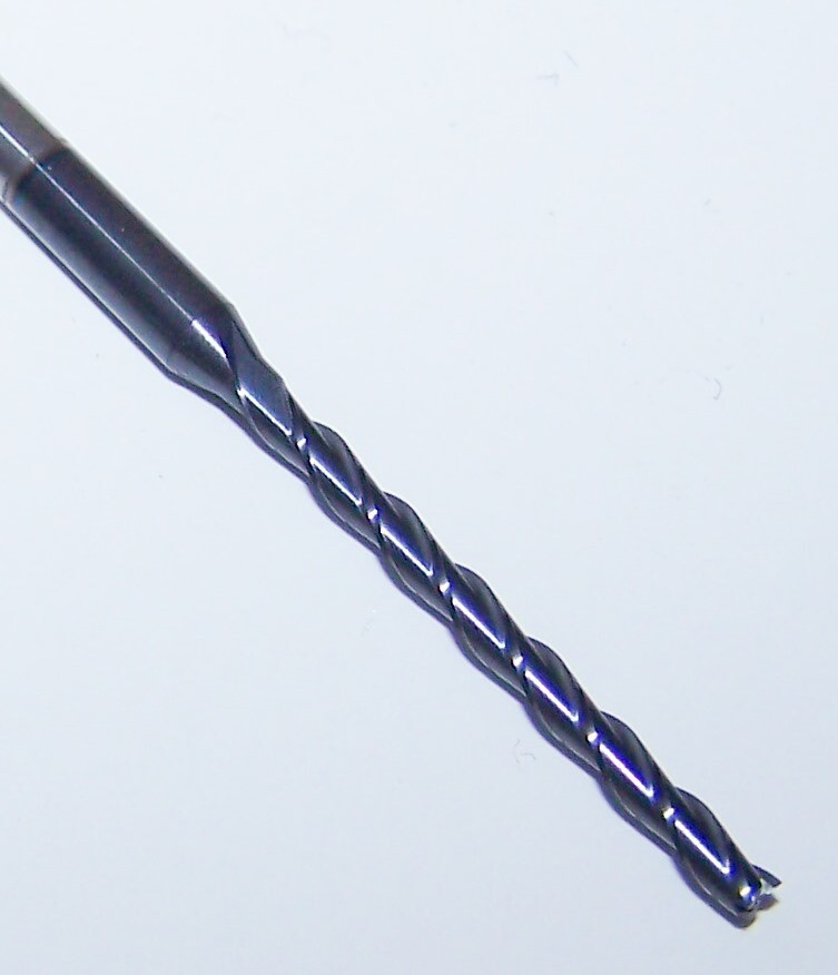 5/64″ (.0781″) CARBIDE END MILL 3 FLUTE LONGAlTiN Coat – KYOCERA 1710-0781L940