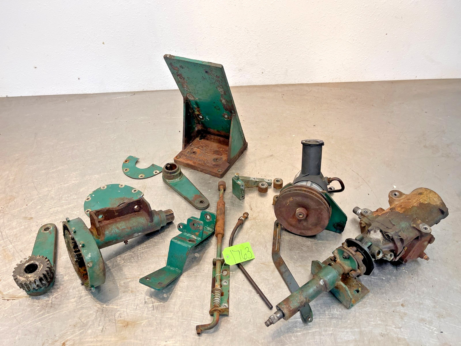 1955 Oliver Super 55 Diesel Tractor Power Steering Parts