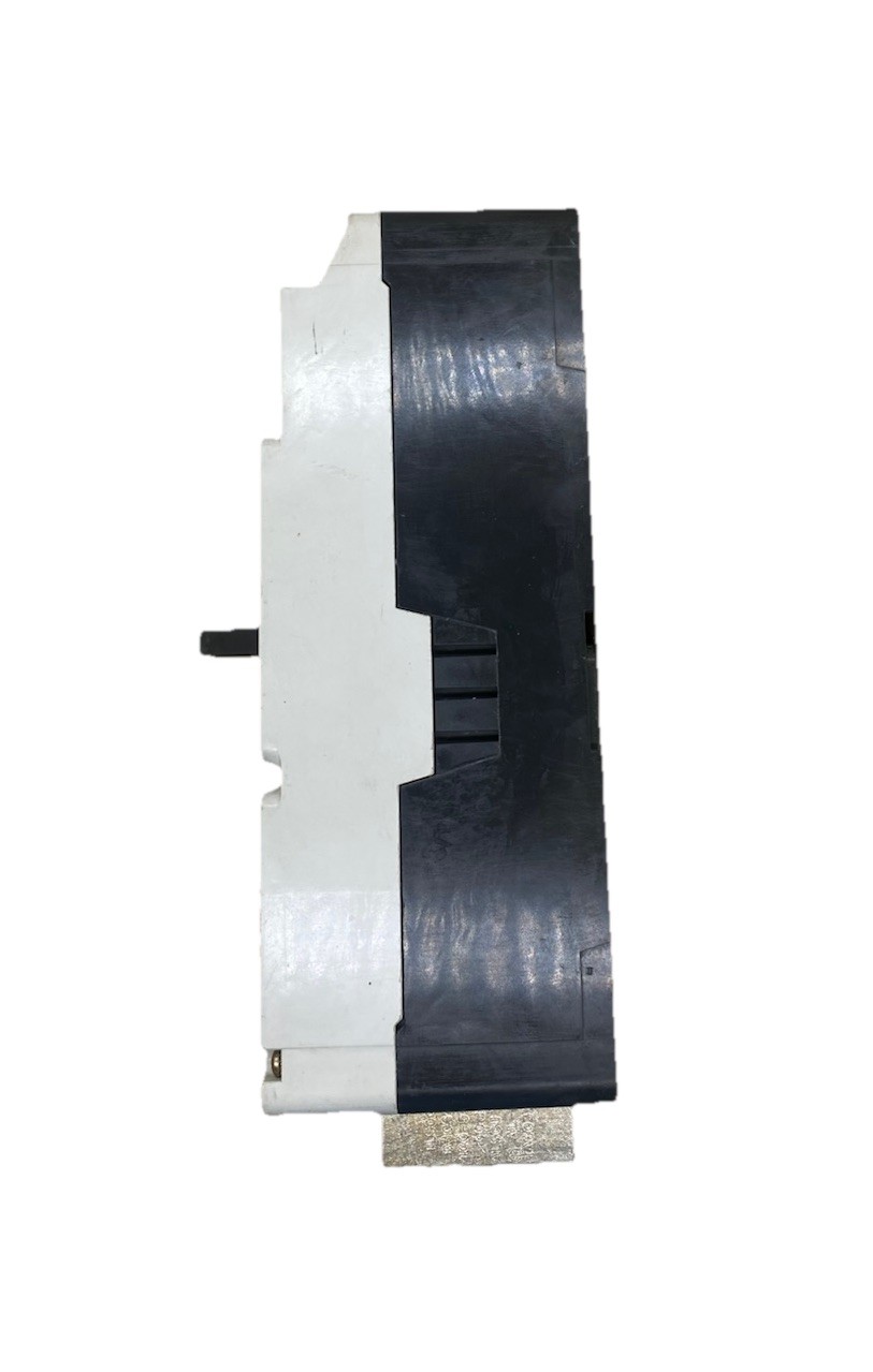 CUTLER HAMMER LD3600F CIRCUIT BREAKER 600V, 600A, 3 POLE – LES3600LS TRIP UNIT