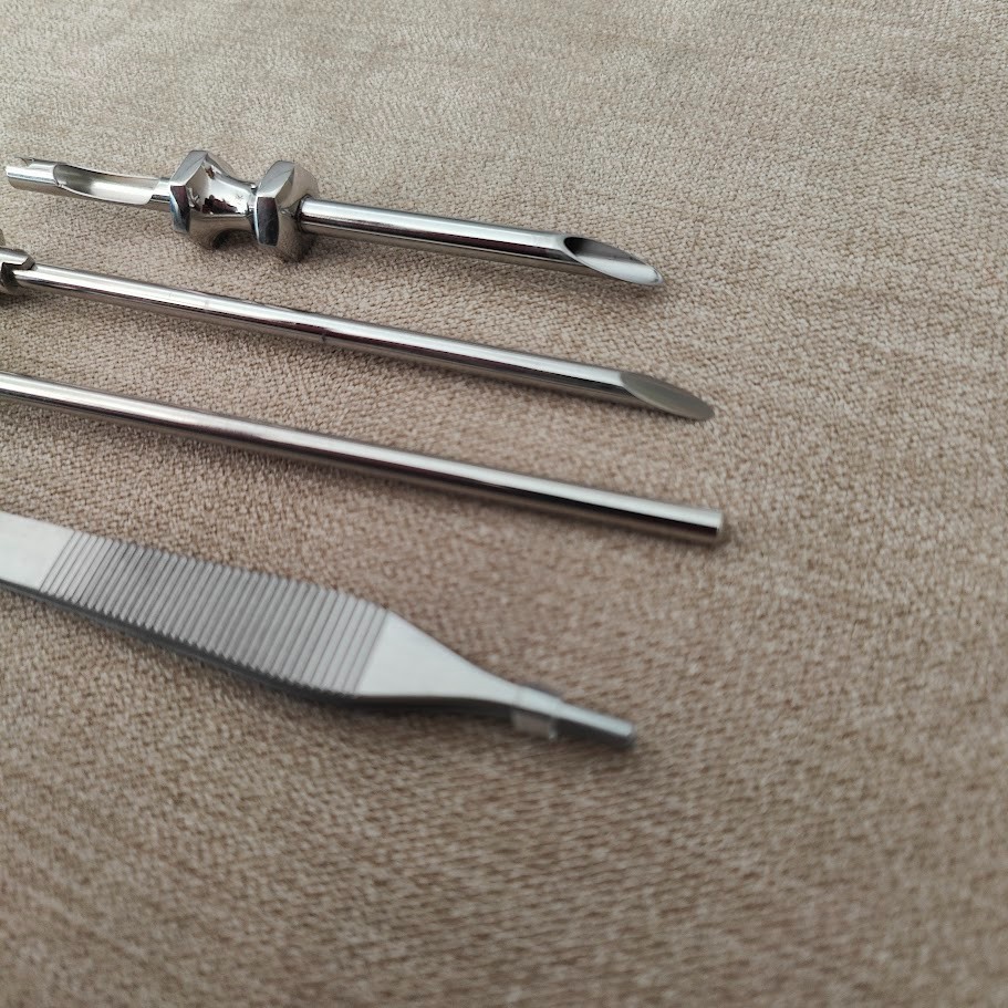5.5mm HRT Trocar set | Canula, Beveled Obturator, Rounded Obturator & Tweezers