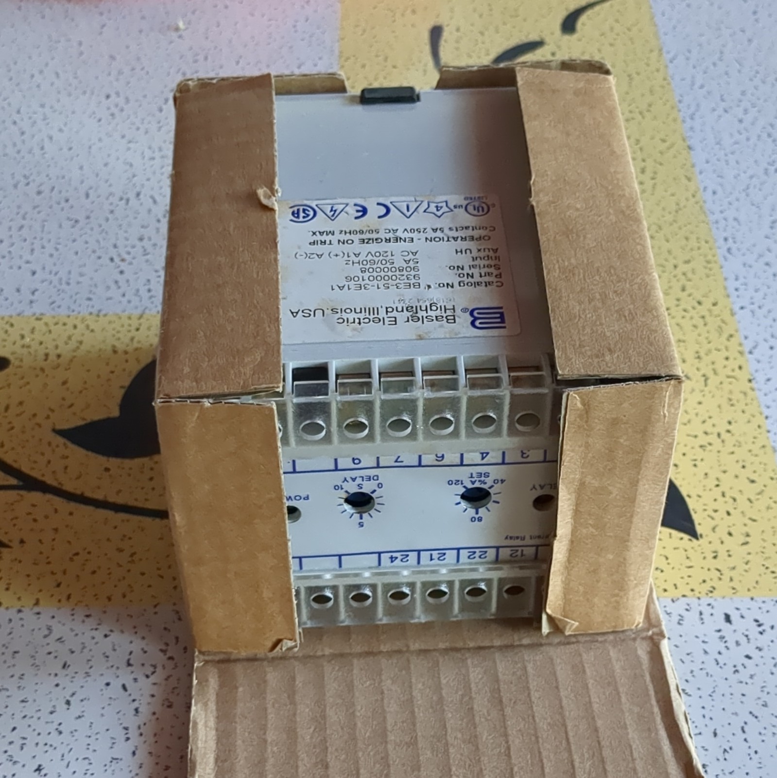 Basler Electric BE3-51 Phase Over Current Relay 9320000106 BE3-51-3E1A1 NOS