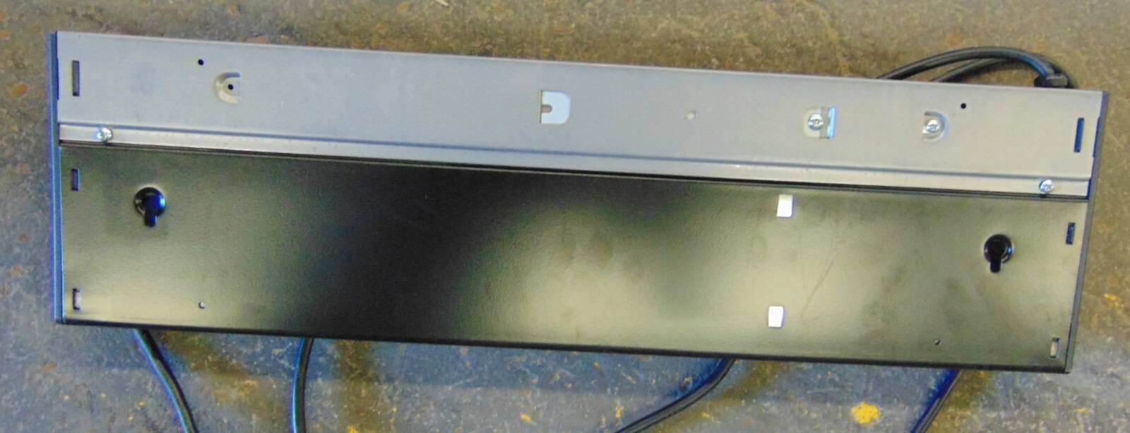 LIGHT CORP, OFFICE FURNISHING LIGHT W/O LENS, E193397, 120 VOLTS, 60HZ, .75 AMPS