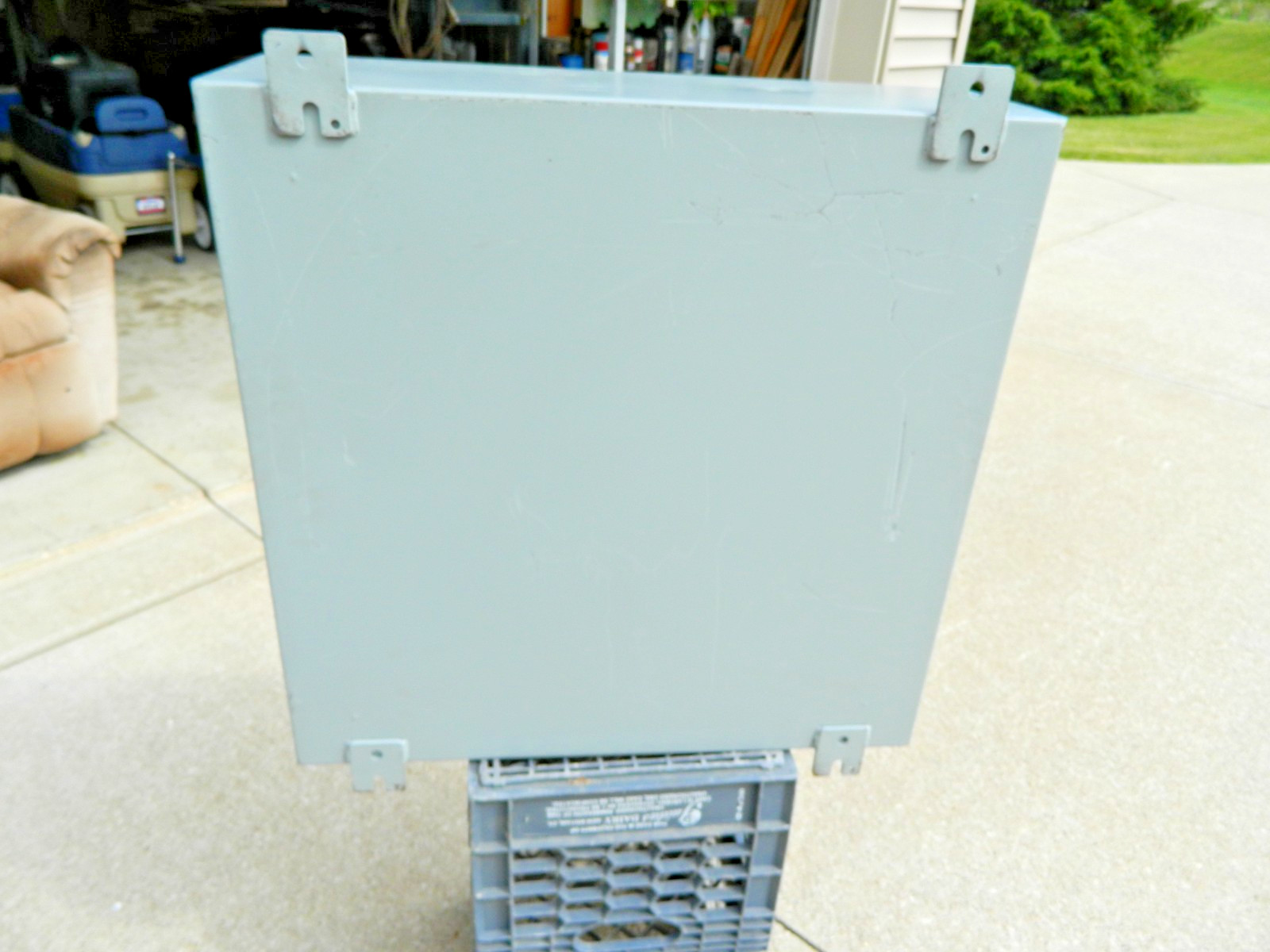 NVENT HOFFMAN A242408LP Electrical Enclosure 24″ x 24″ x 8″