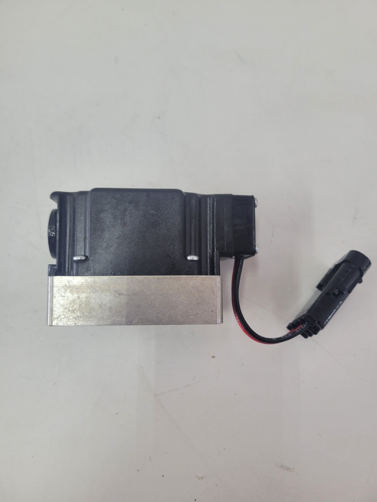 MCV110A1058 Danfoss Pressure Control Pilot with Packard Connector