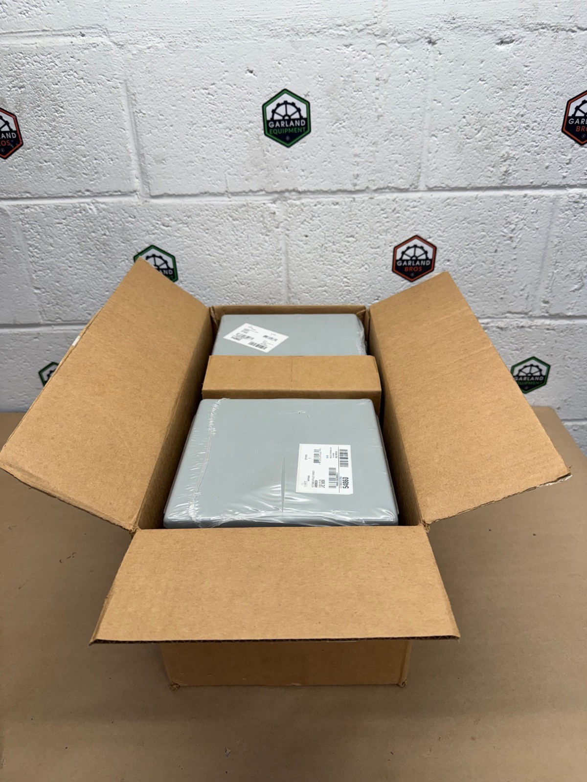 Nvent Hoffman A808CH Junction Box/Enclosure, 1 Box of 4 Enclosures *NEW*