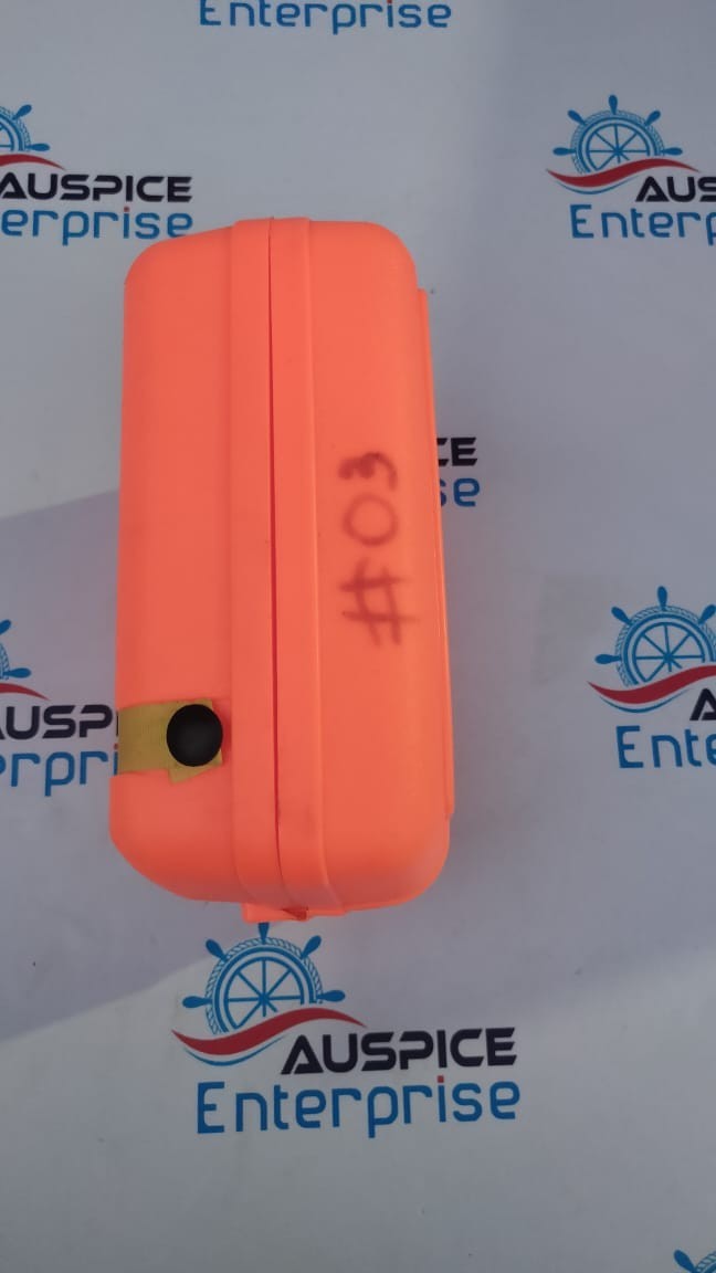 OCENCO EEBD BREATHING DEVICE M-20.2 (LIFE DATE 04/2028)
