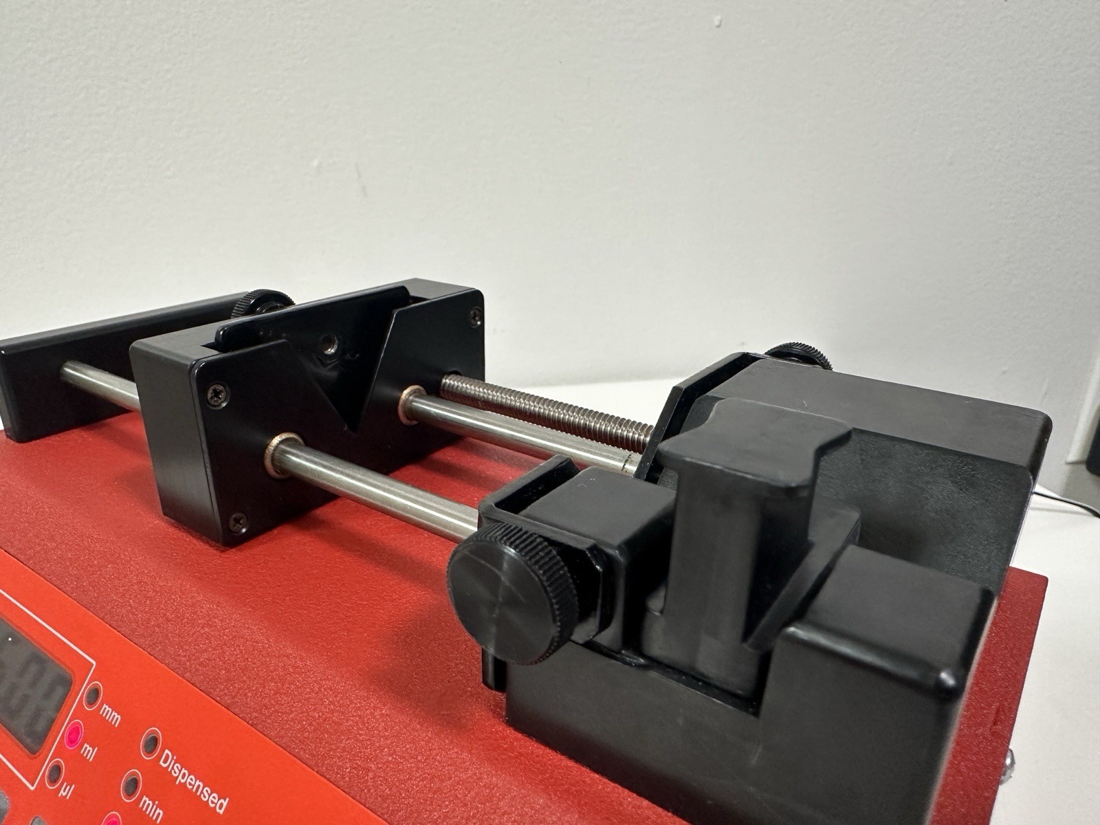 New Era Pump Systems | Single Syringe Pump NE-1000 | Holds Syringes up to 60mL