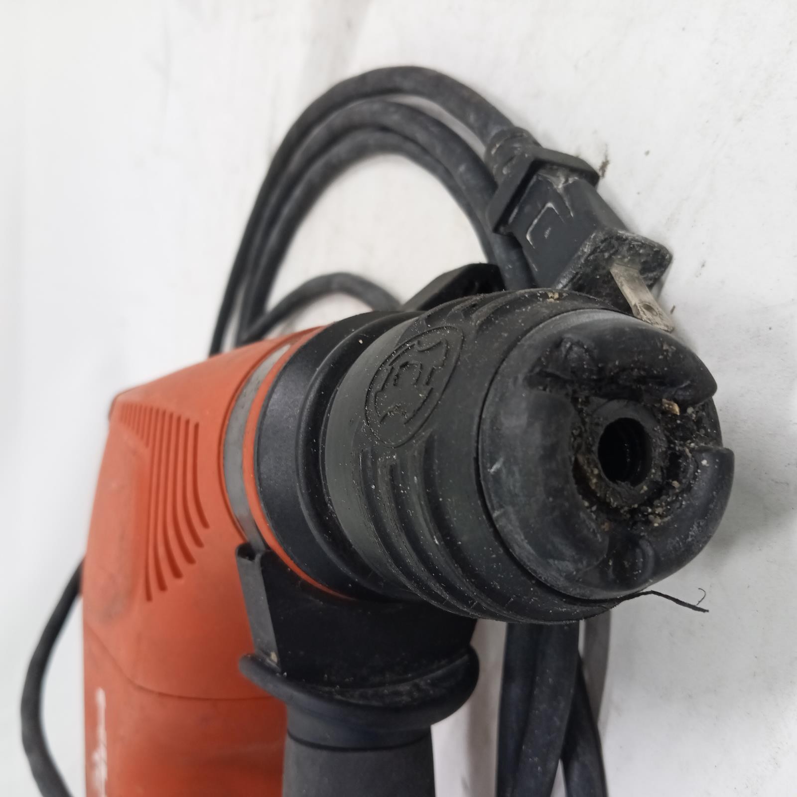 Hilti TE 7-C Electric Corded Rotary Concrete Hammer Drill – WORKING
