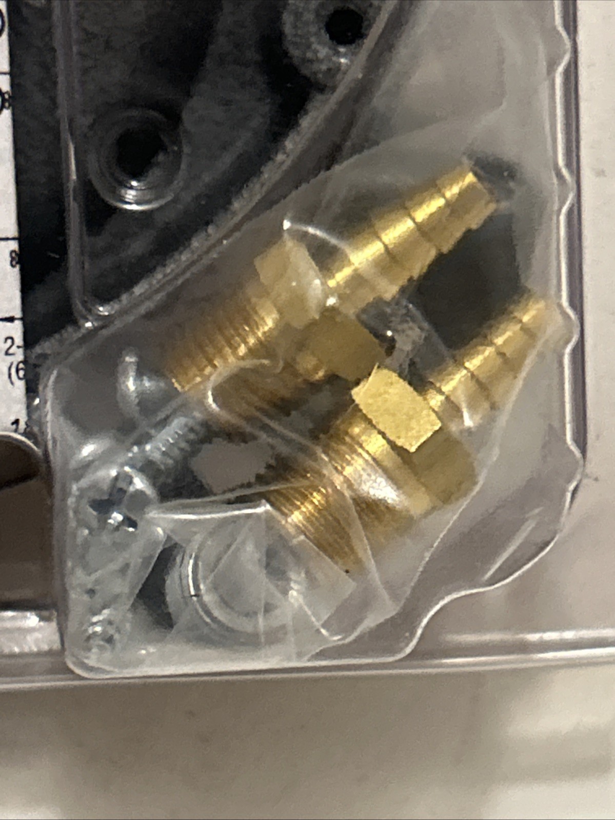 Dwyer Magnehelic 2100, W44Y, Water Pressure Gage 0-1.0, Inches Of Water