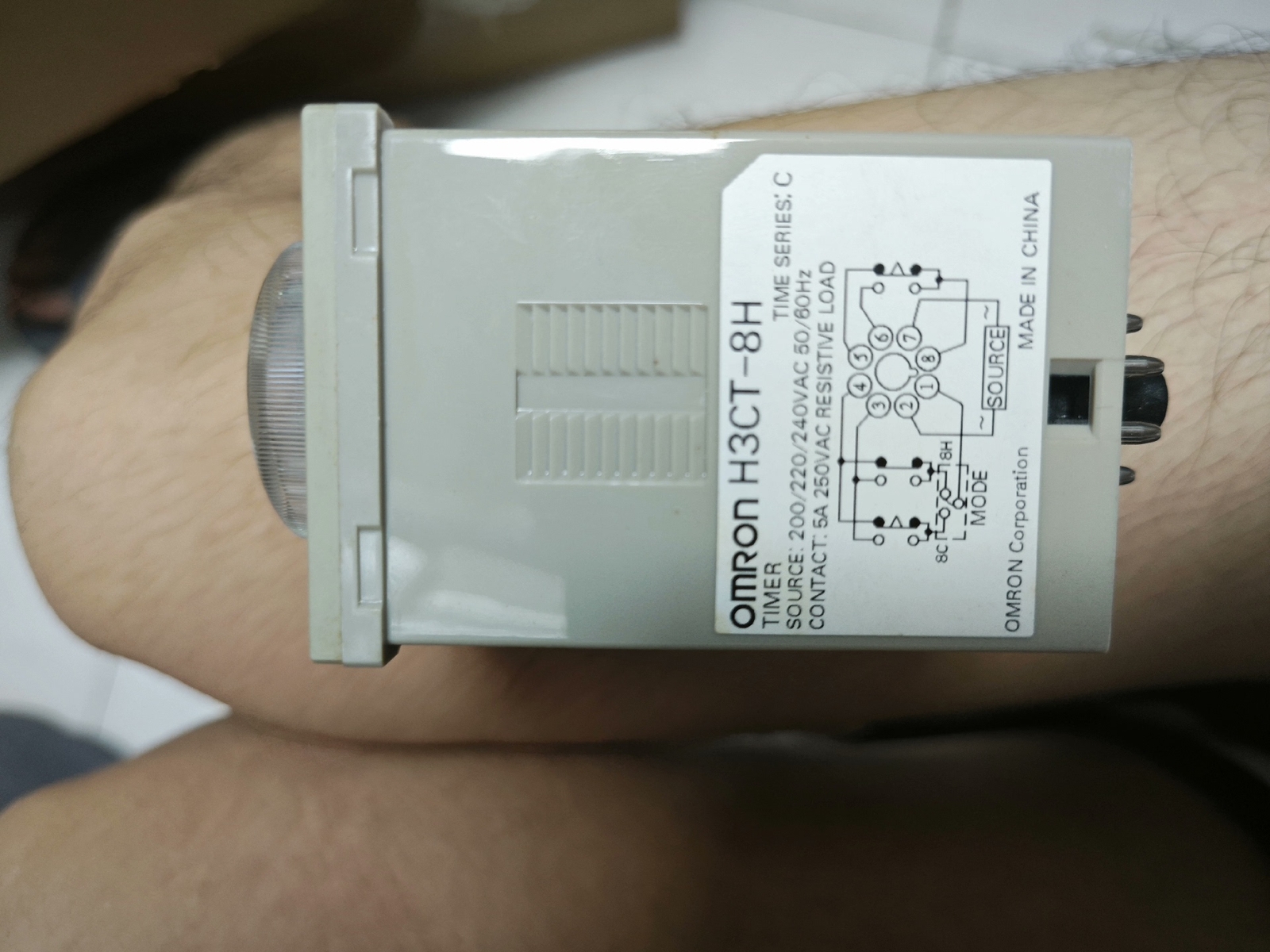 1Pcs OMRON H3CT-8H NEW Welcome counteroffer