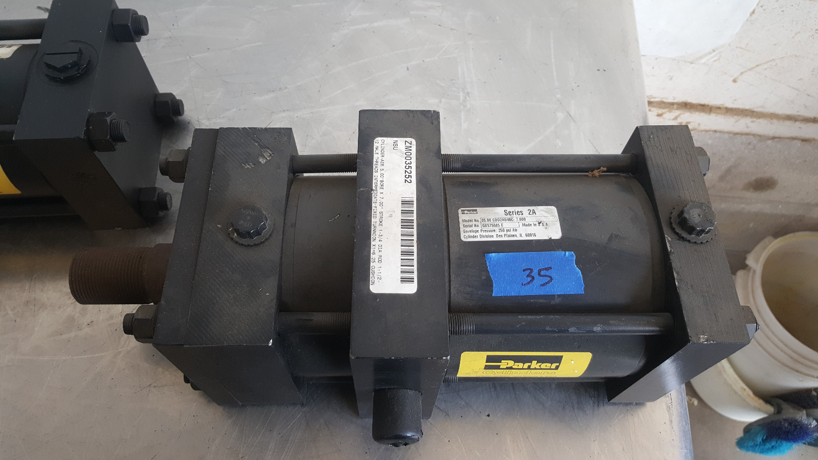 Parker Series 2A 05.00 CDD2AU48C 7.000 250 Psi Air Pneumatic Cylinder New