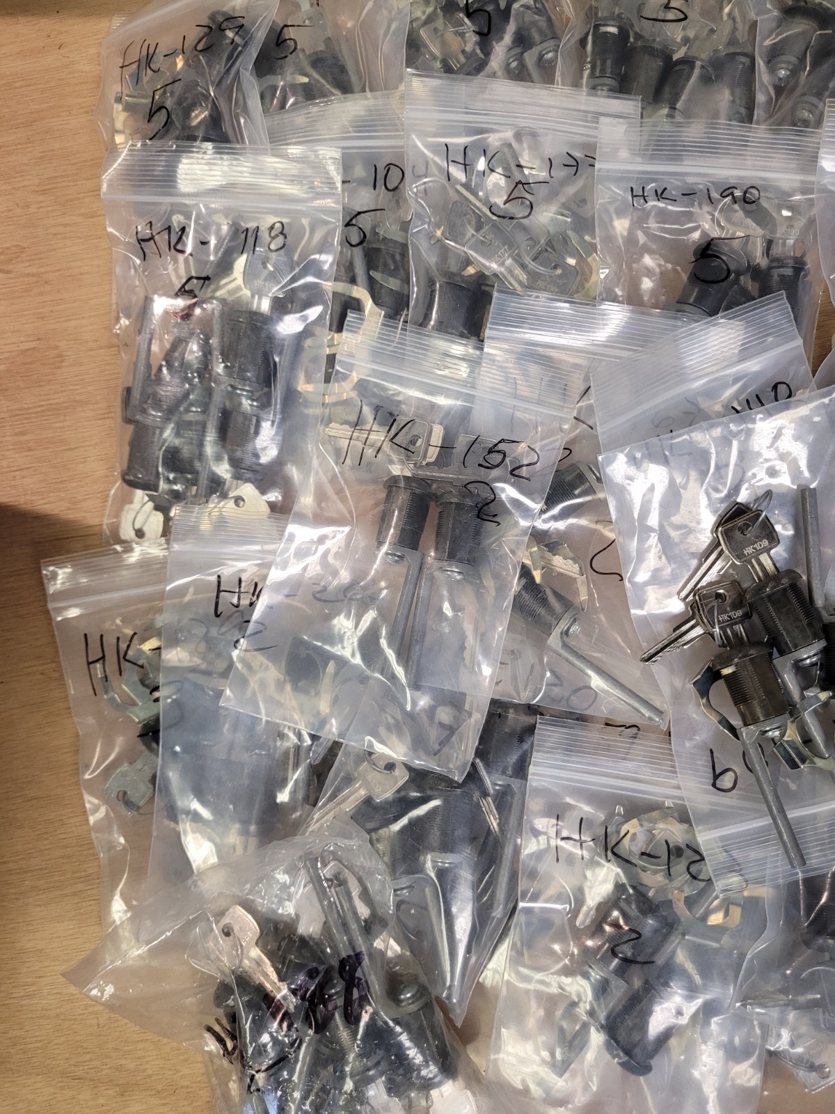 large lot of HK office furniture locks drawer cabinet locks. 165 locks